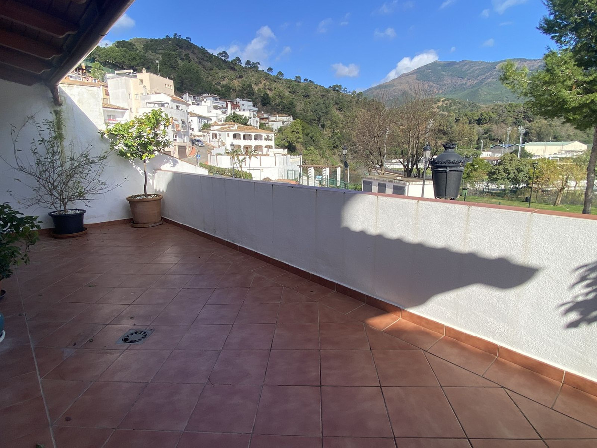 Benahavis
