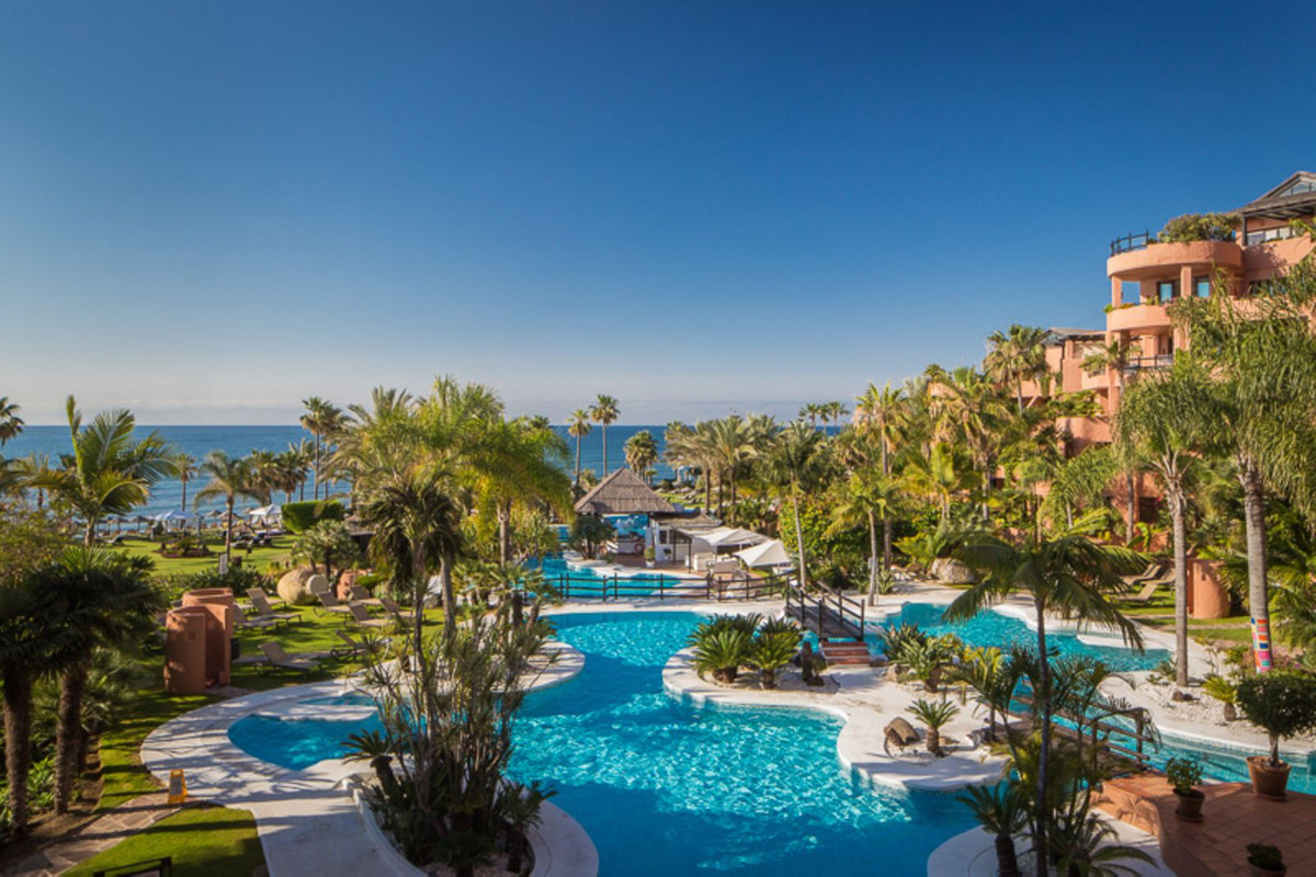 New Golden Mile, Estepona